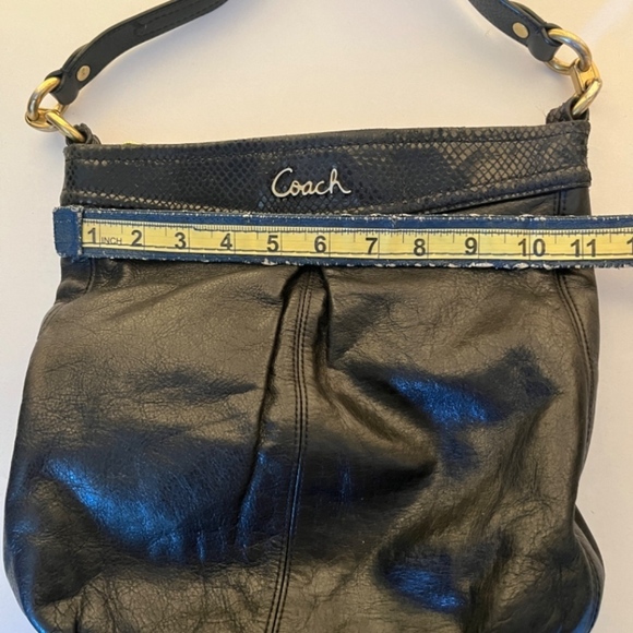 Coach Pebbled Leather Handbag Shoulder Purse - Picture 2 of 8